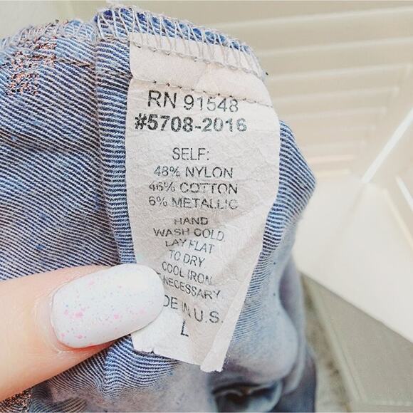 WAVERLY GREY METALLIC ACCENT PRINTED RUFFLE NECK SIZE LARGE - Picture 7 of 7